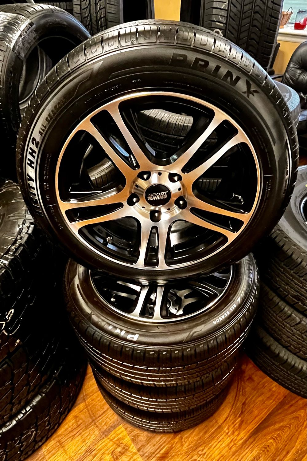 SET OF 4 USED LN 2055516 PRINX HiCITY HH2 &amp; 16&quot;SPORT TUNING RIMS