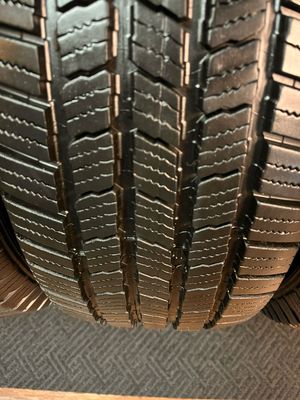 SET OF 4 USED High Thread 2356517 104T MICHELIN DEFENDER LTX M+S