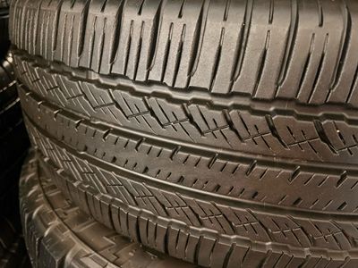 SET OF 4 USED LIKE NEW 2255519 99V TOYO A36