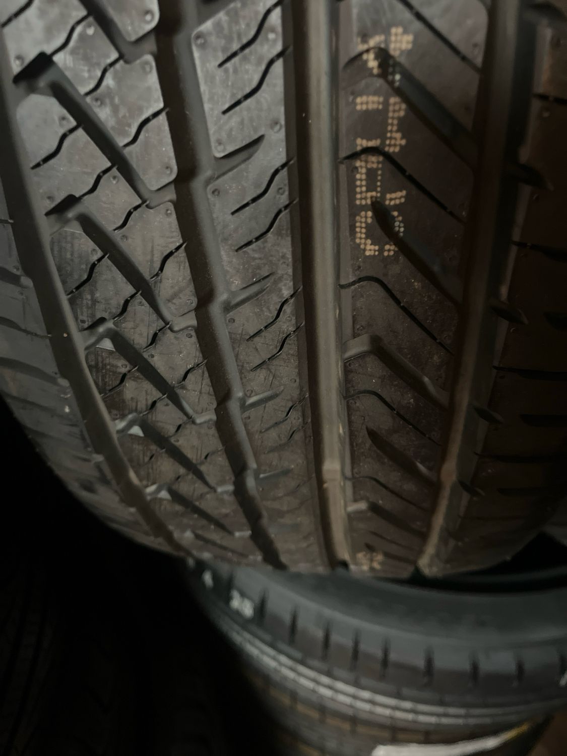 PAIR OF 2 NEW 2254519 96Y YOKOHAMA ADVAN SPORT M+S