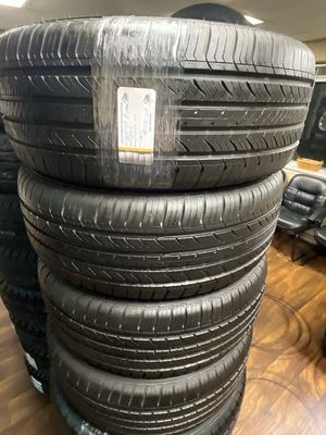 SET OF 4 USED LIKE NEW 2455518 103W BRAVO MAXIS M3