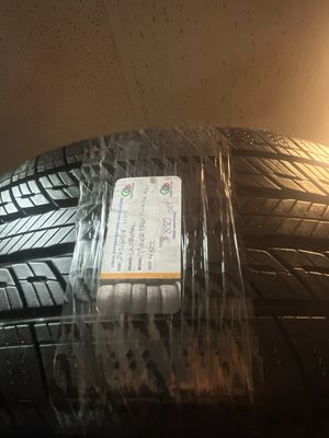 SET OF 4 USED LIKE NEW 2656018 110V UNIROYAL TIGERPAW TOURING A/S
