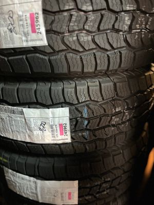 SET OF 4 NEW 2456517 111T COOPER TIRES DISCOVERER AT