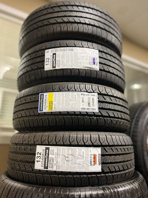 SET OF 4 NEW 22560R16  98H GOODYEAR ASSURANCE OUTLAST SL