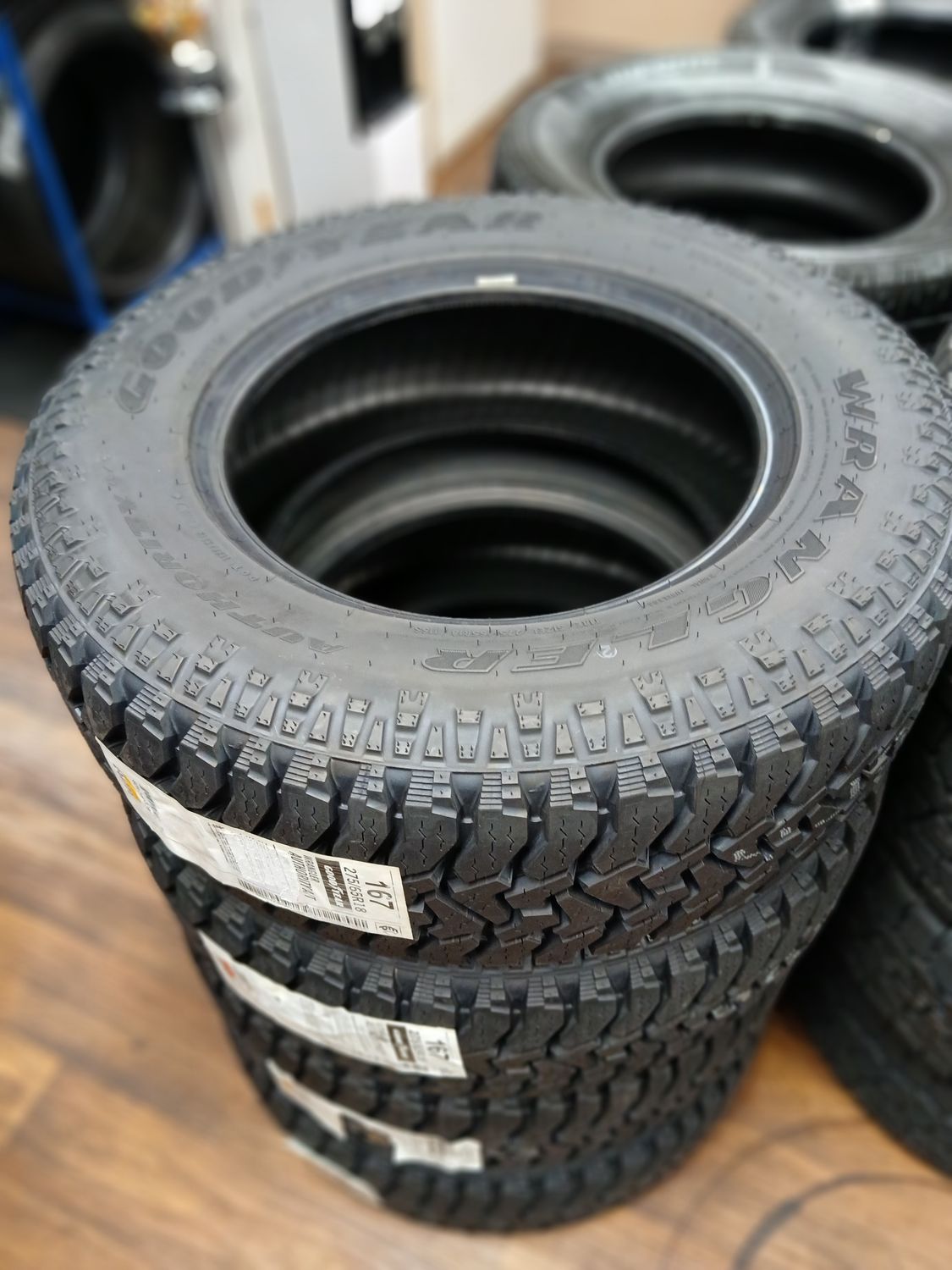 SET OF 4 BRAND NEW 2756518 GOODYEAR WRANGLER  AUTHORITY A/T 116S DOT-0125