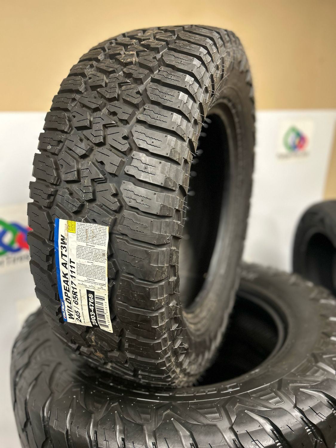 1 SINGLE NEW 2456517 FALKEN WILDPEAK AT3W 111T
