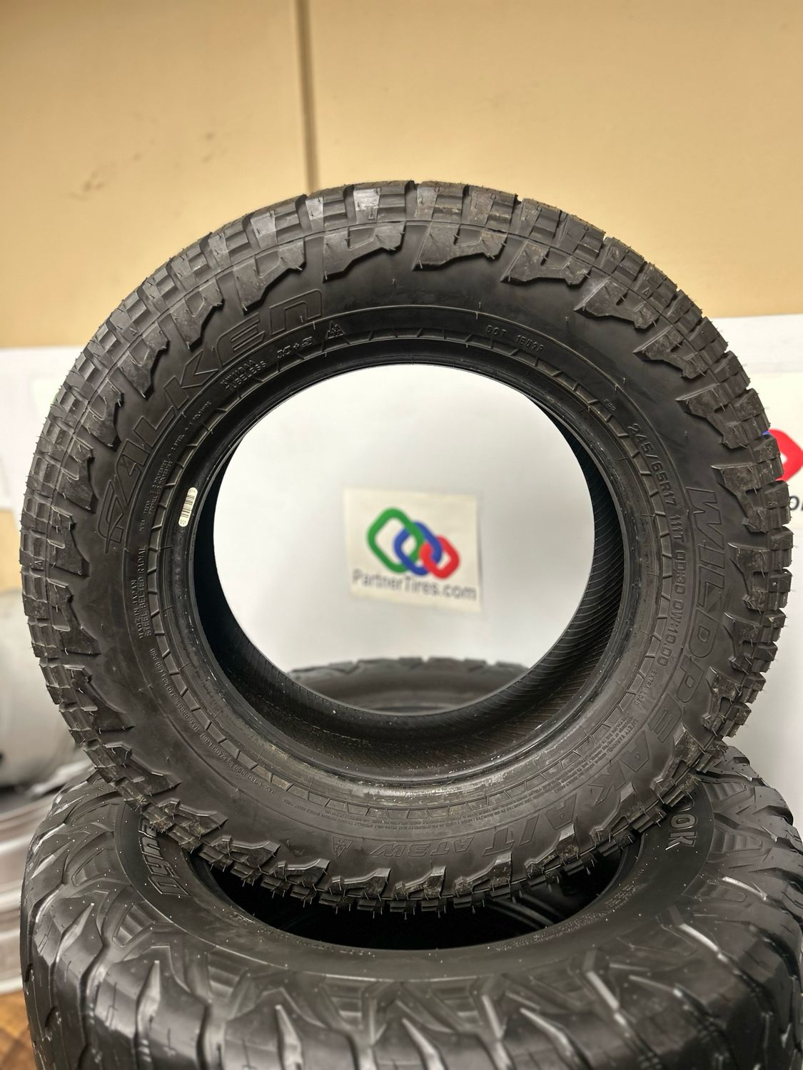 1 SINGLE NEW 2456517 FALKEN WILDPEAK AT3W 111T