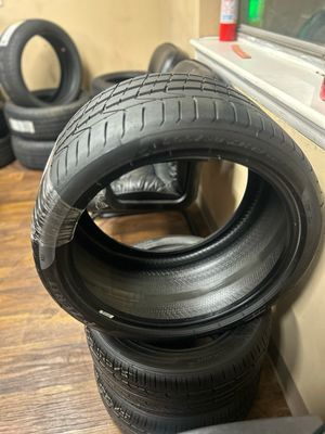 1 SINGLE USED HIGH TREAD 3053019 PIRELLI P-ZERO 102Y 9.5+/32NDS