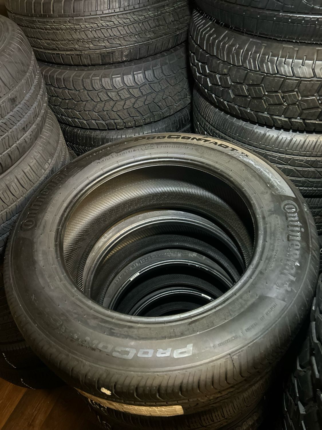 1 SINGLE BRAND NEW 2356018 CONTINENTAL PROCONTACT TX 103H