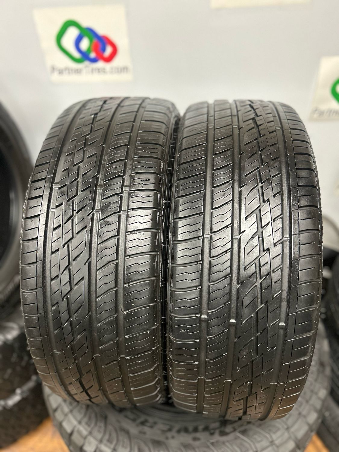 1 PAIR OF USED HIGH TREAD 2355518 NITTO CROSSTEK 2