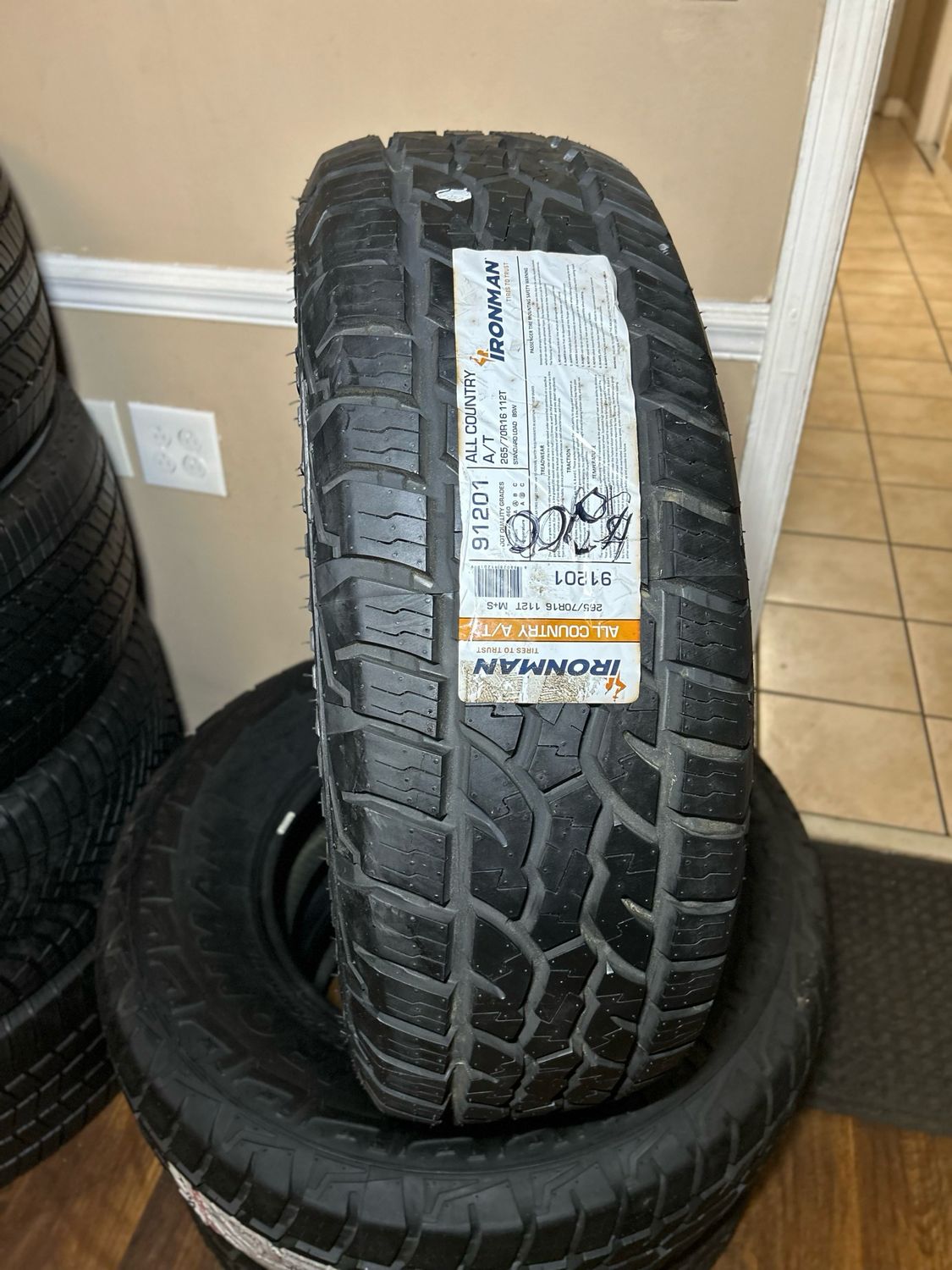 1 SINGLE BRAND NEW 2657016 IRONMAN ALL COUNTRY AT 112T