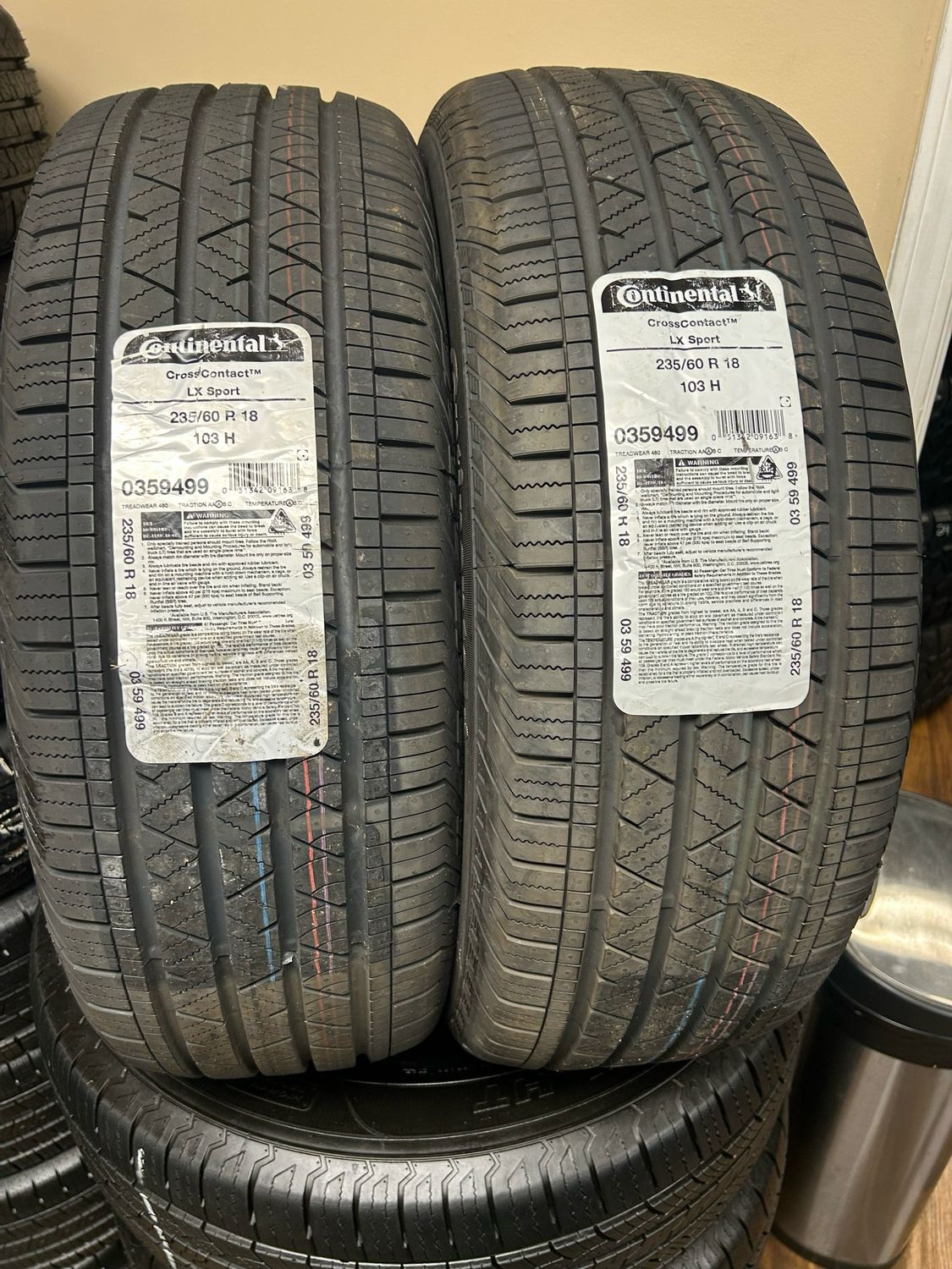 1 PAIR OF BRAND NEW 235/60R18 CONTINENTAL CROSSCONTACT LX SPORT 103H