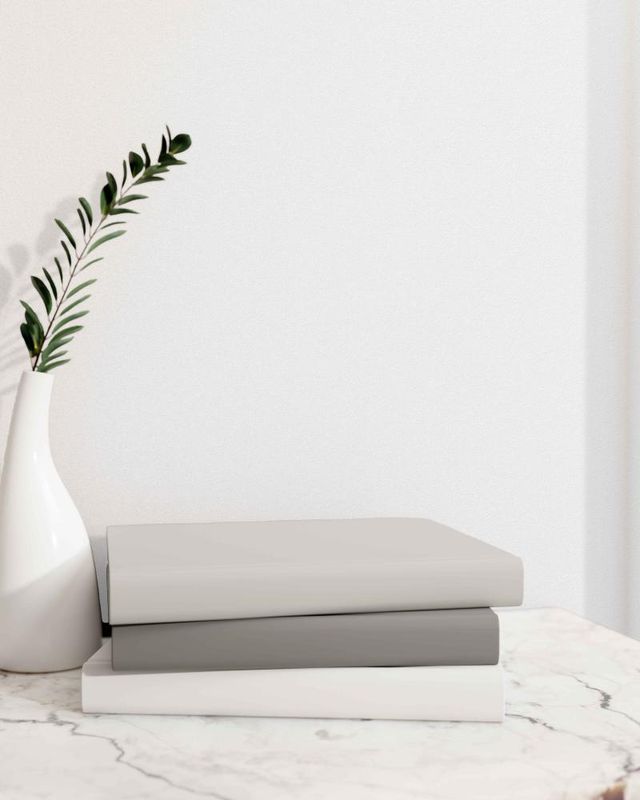 Modern Plain Design Wallpaper