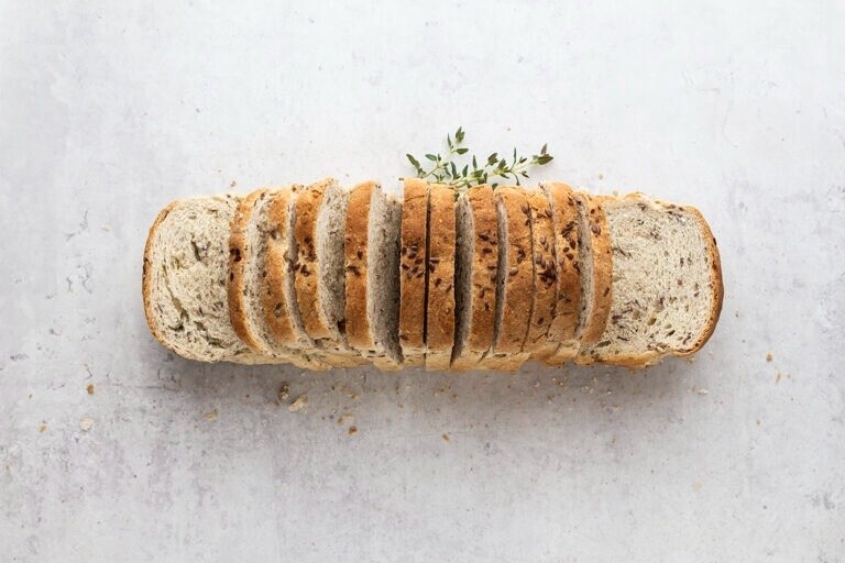 Cauliflower &amp; Spinach Bread