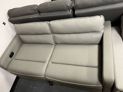 Jackknife Couch