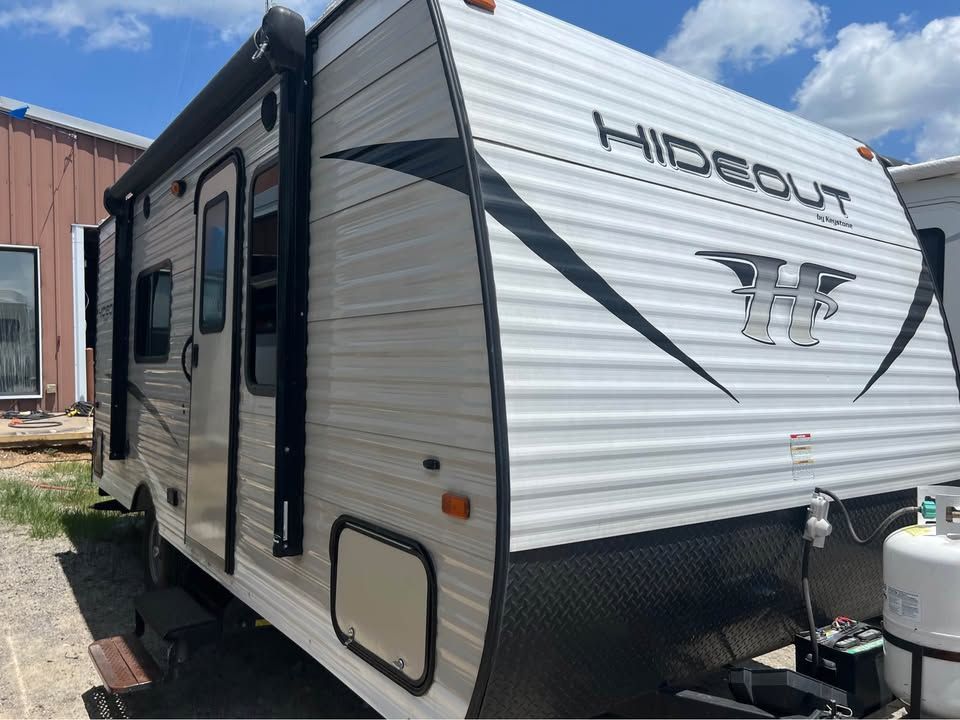 2019 Keystone Hideout 178LHS