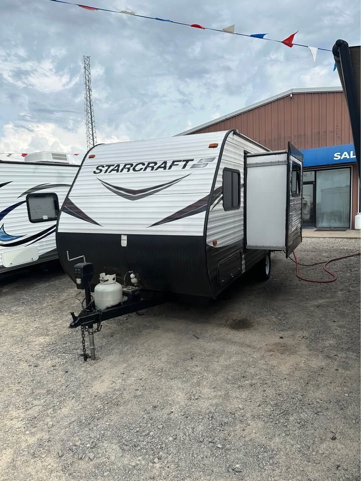 2018 Starcraft Avalon 18BHS