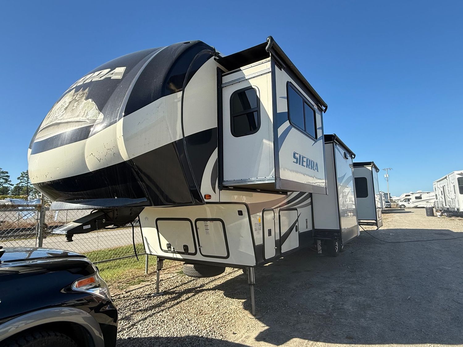 2017 Forest River Sierra 377FLIK 2017 Forest River Sierra 377FLIK