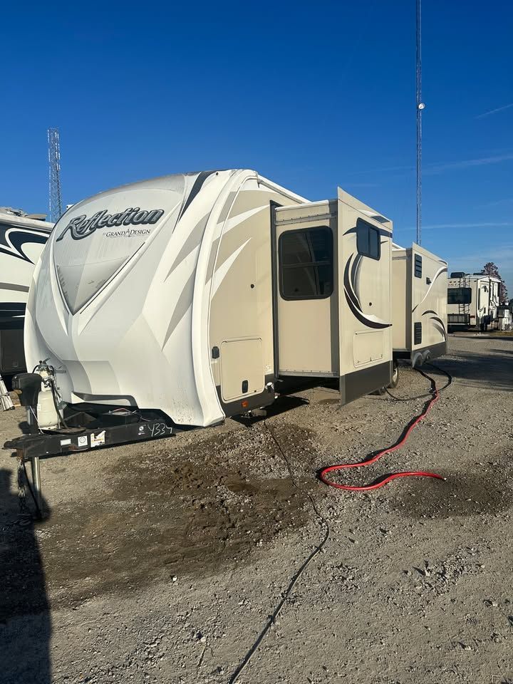 2016 Grand Design Reflection 313RLTS