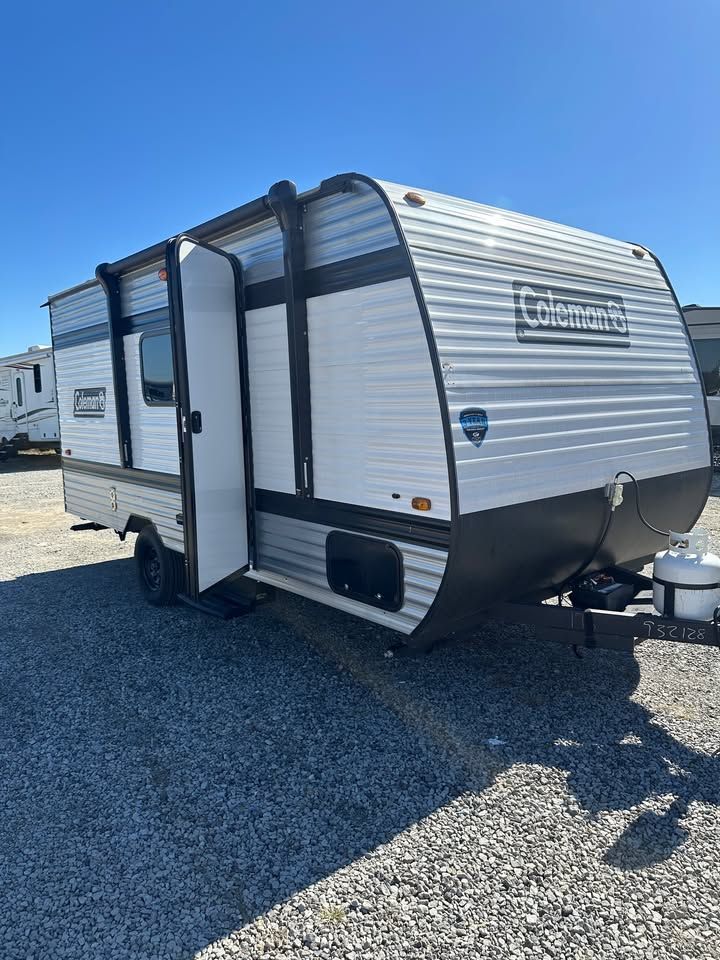 2025 Dutchmen Coleman 17B