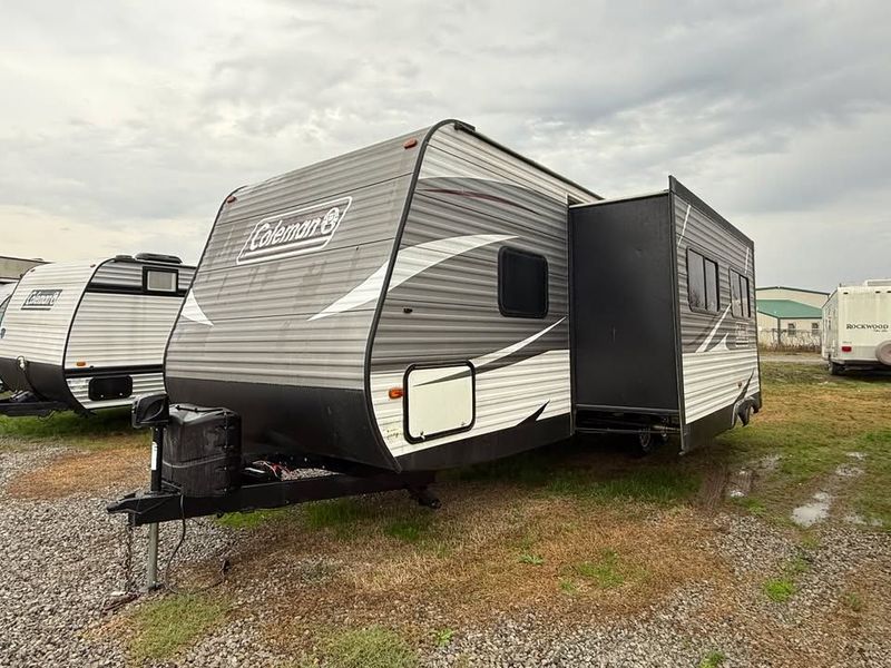 2019 Coleman Lantern 262BH 2019 Coleman Lantern 262BH