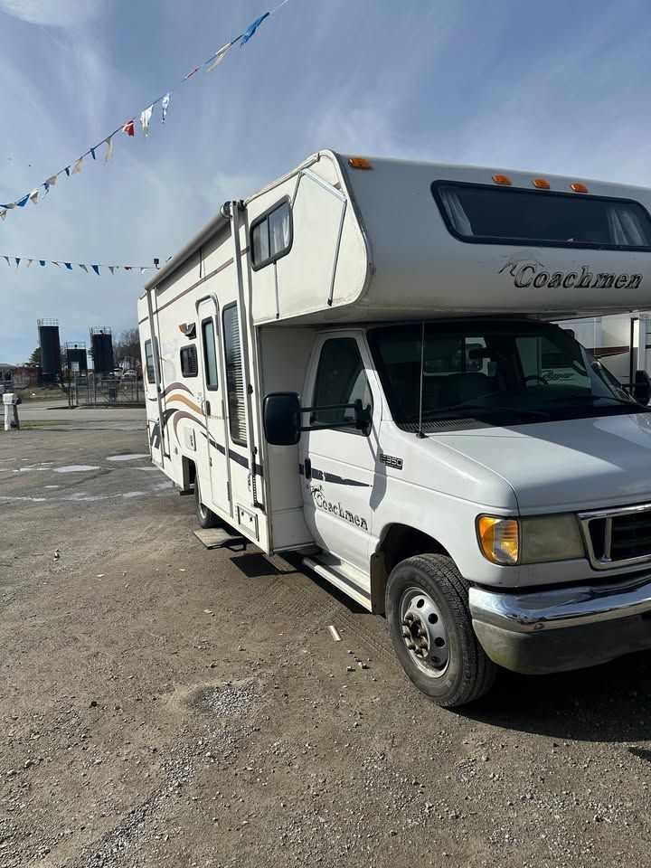 Coachmen 240WB Class C Motorhome