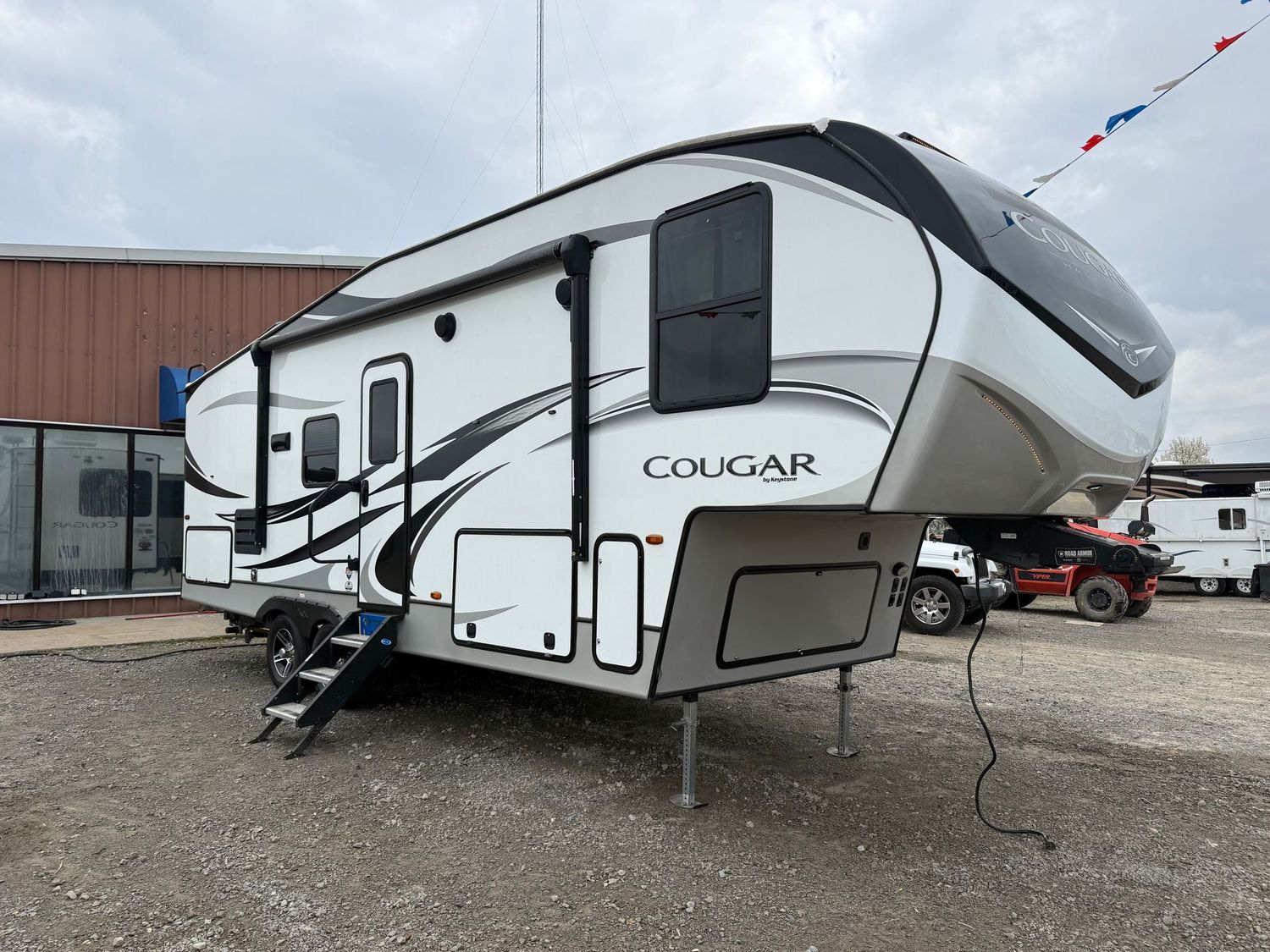 2020 Keystone Cougar 25RES 2020 Keystone Cougar 25RES