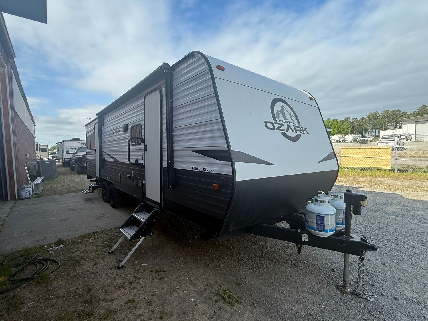 2021 Forest River Ozark 2700TH Toy Hauler