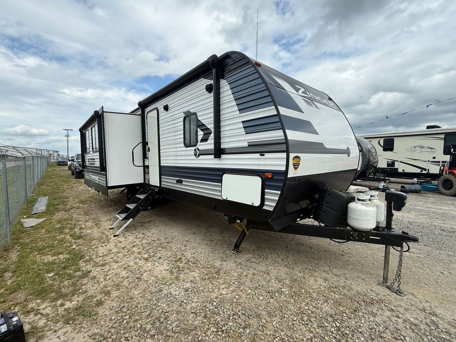 2021 Crossroads Zinger 292RE