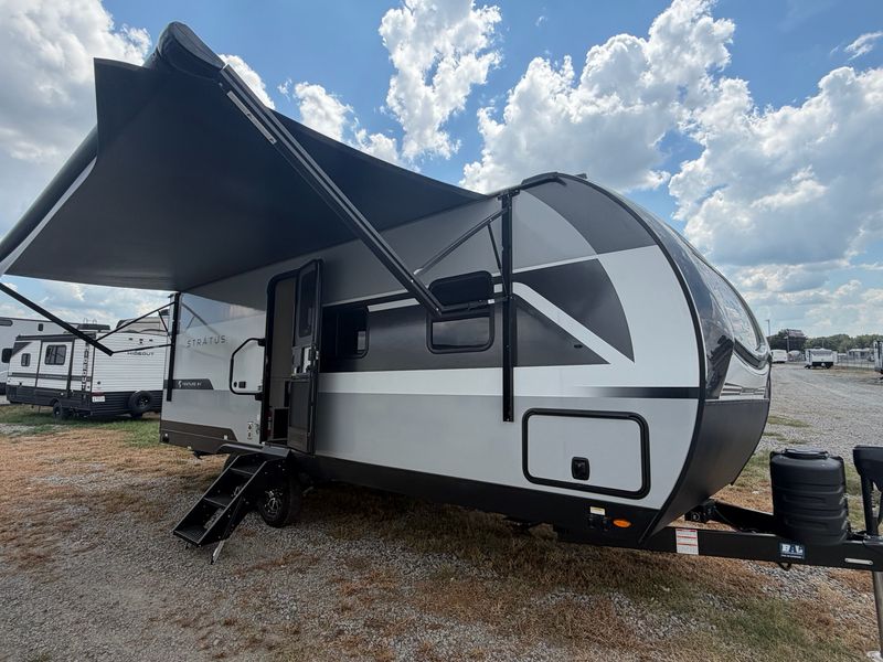 2027 Stratus 231VRK By Venture RV 2027 Stratus 231VRK By Venture RV