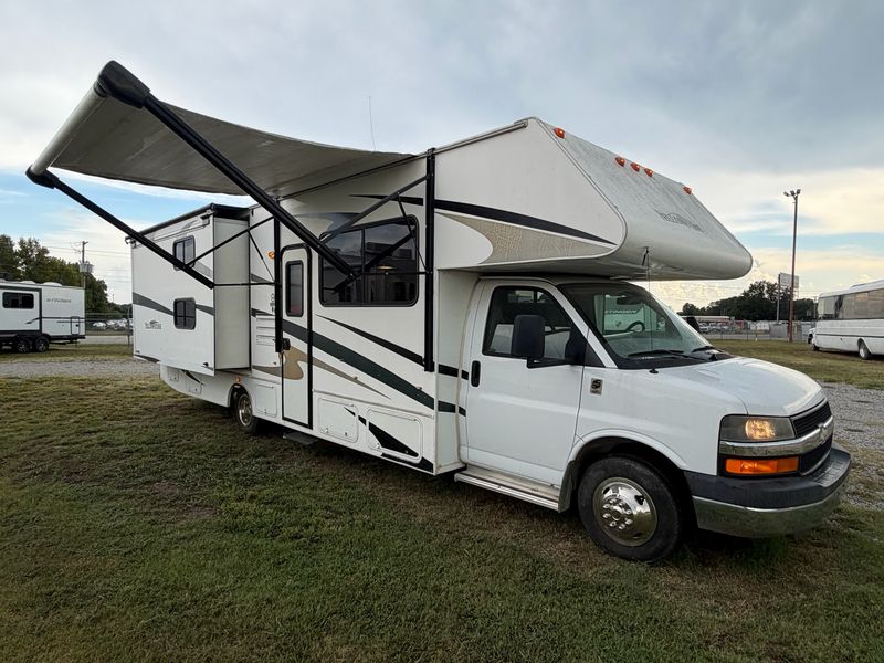 09 Class C Bunk Bed Motor Home 31’ 09 Class C Bunk Bed Motor Home 31’