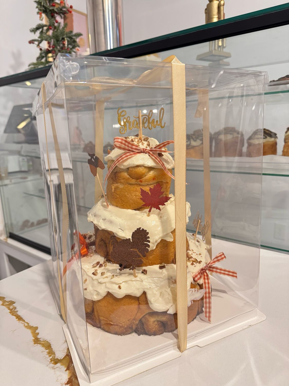 Thanksgiving Cinnamon Roll Cake