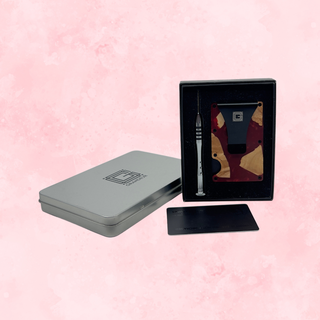 Grandeur Card Holder