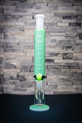 On Point Glass - 18&quot; Straight | Green &amp; White