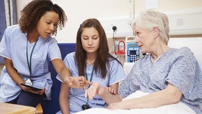 Devenir tuteur des élèves aides-soignants