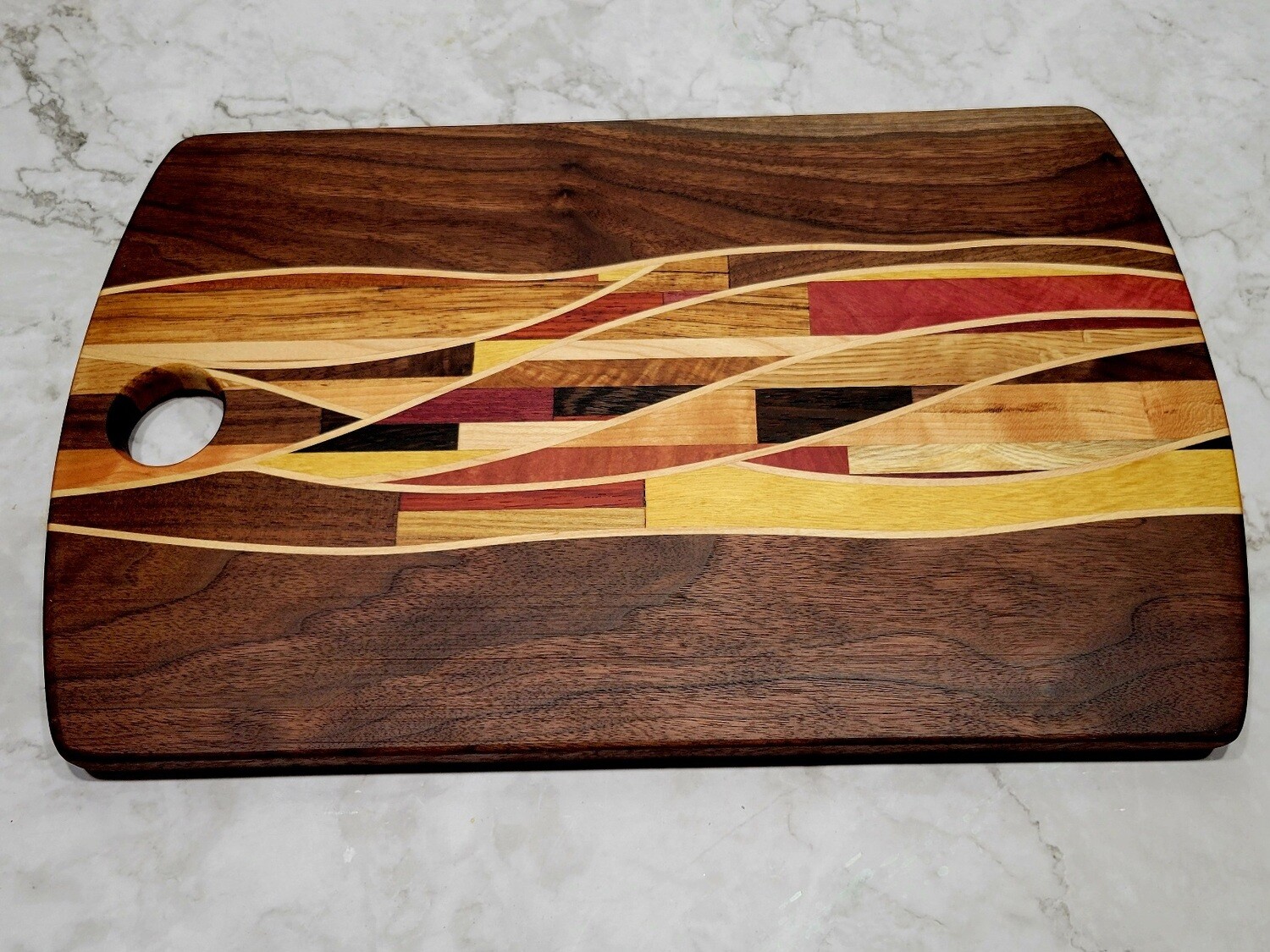 Board No. 1810 - Wooden Wave (Walnut)