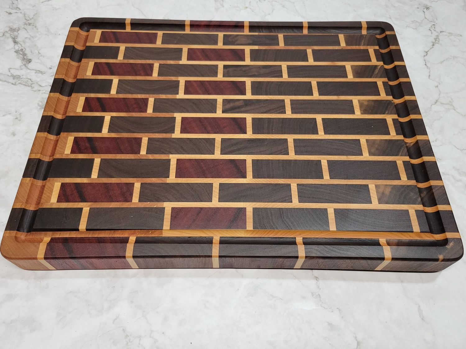 Board No. 1846 - Brick Wall (XL)