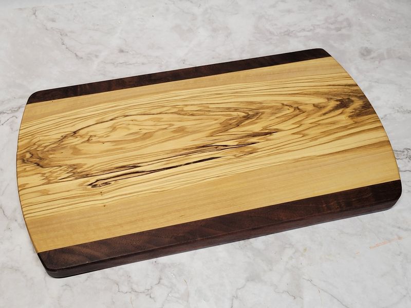 Board No. 1907 - Charcuterie / Serving Board