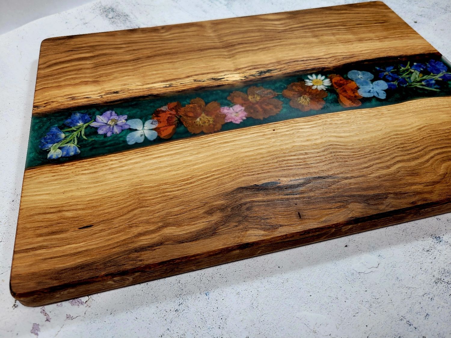 Board No. 1969 - Charcuterie / Serving Board