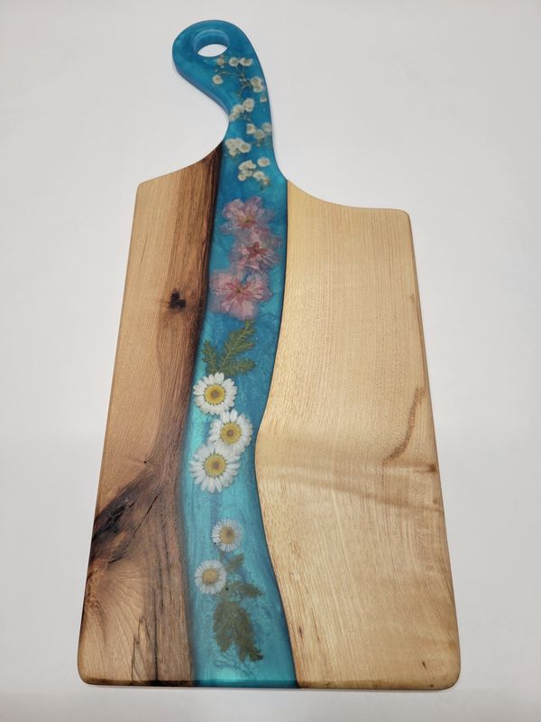 Board No. 2022 - Charcuterie / Serving Board