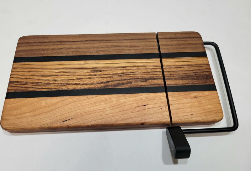 Board No. 2046 - Cheese Slicing Board