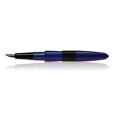 Friendly Chameleon | Fountain pen Friendly Chameleon | Fountain pen