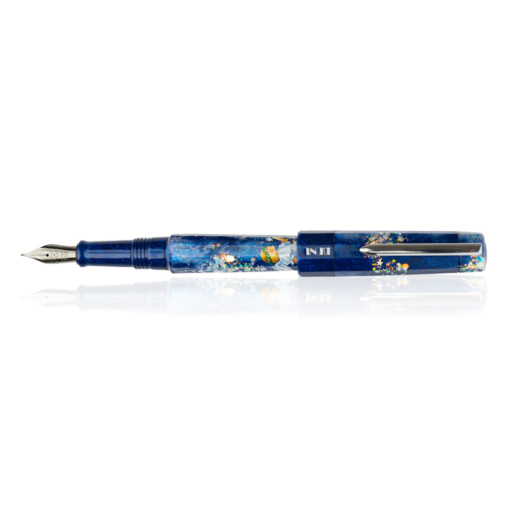 Christmas Angel Fountain pen BENU Store Exclusive