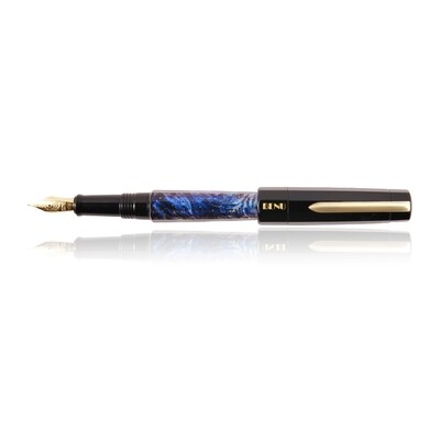 Cosmic Surfer | Fountain pen | BENU Store Exclusive Cosmic Surfer | Fountain pen | BENU Store Exclusive