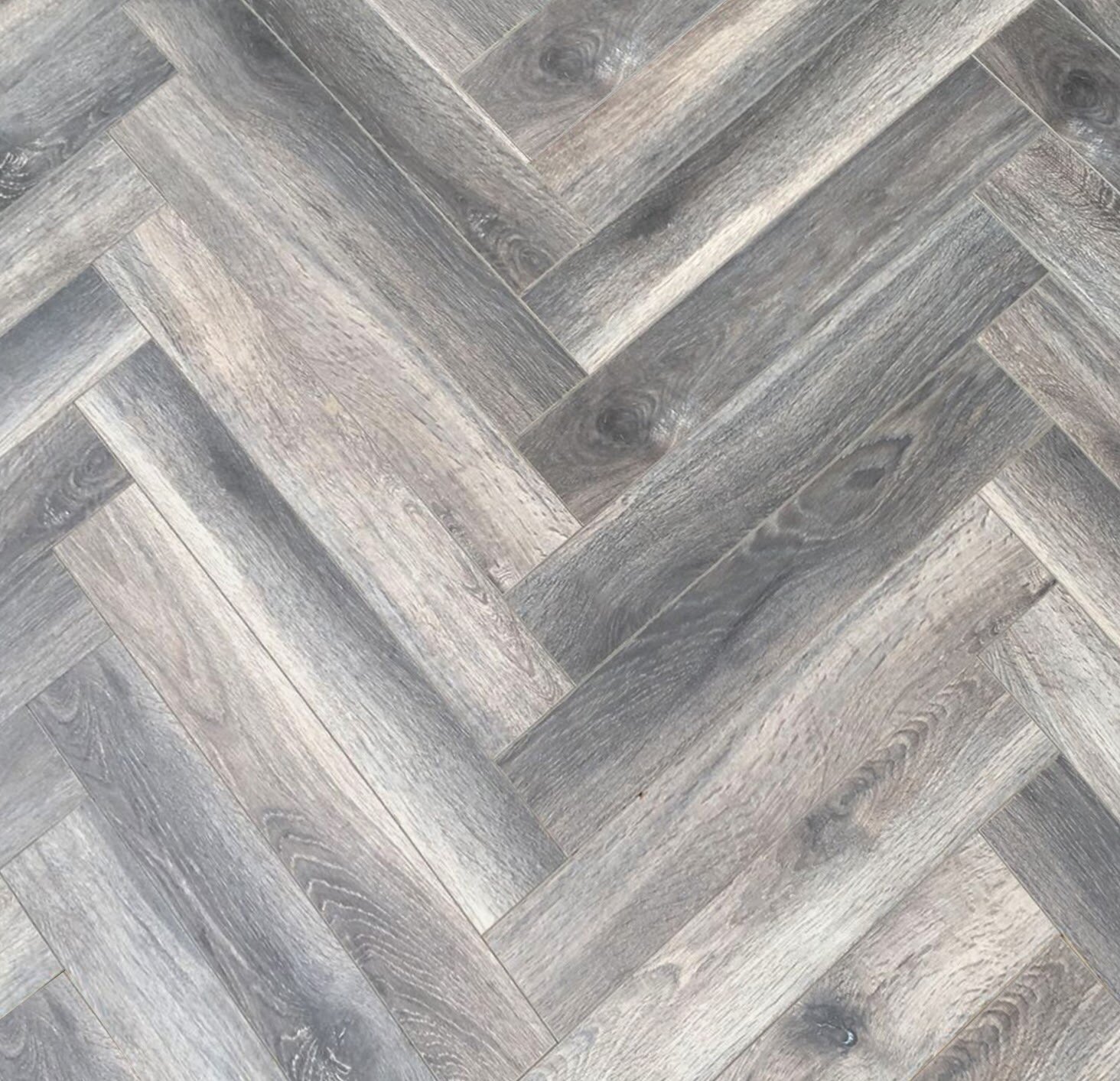 Xpressions Herringbone - Silverwood