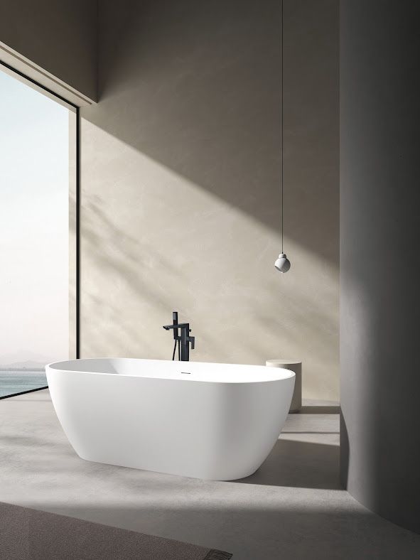 Amalfi Gloss White Freestanding Bath inc. white waste - 1650 x 700