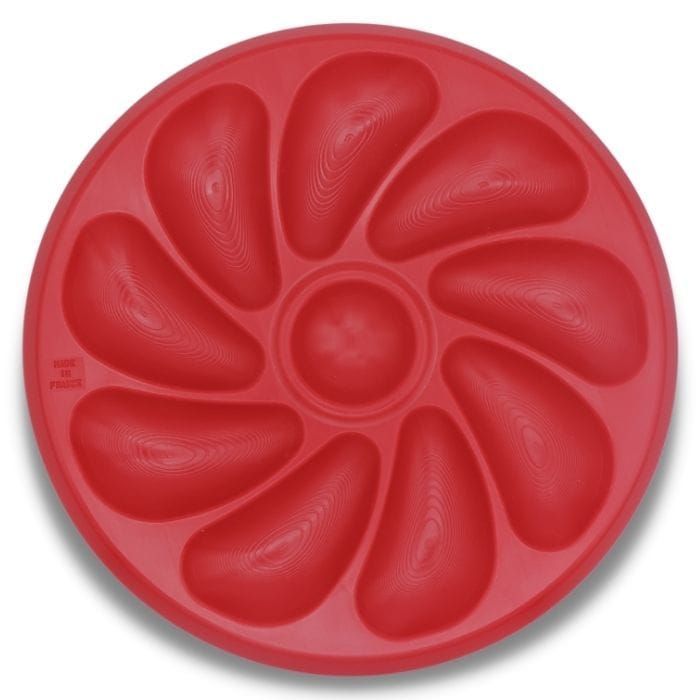 Assiettes A Huitres  couleur ROUGE  12  Compartiments +1 Pour Le Citron, Sauce. Fabrication Française Diamètre 30.5  Cm