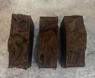 Creamy Vanilla + Cinnamon Artisan Soap
