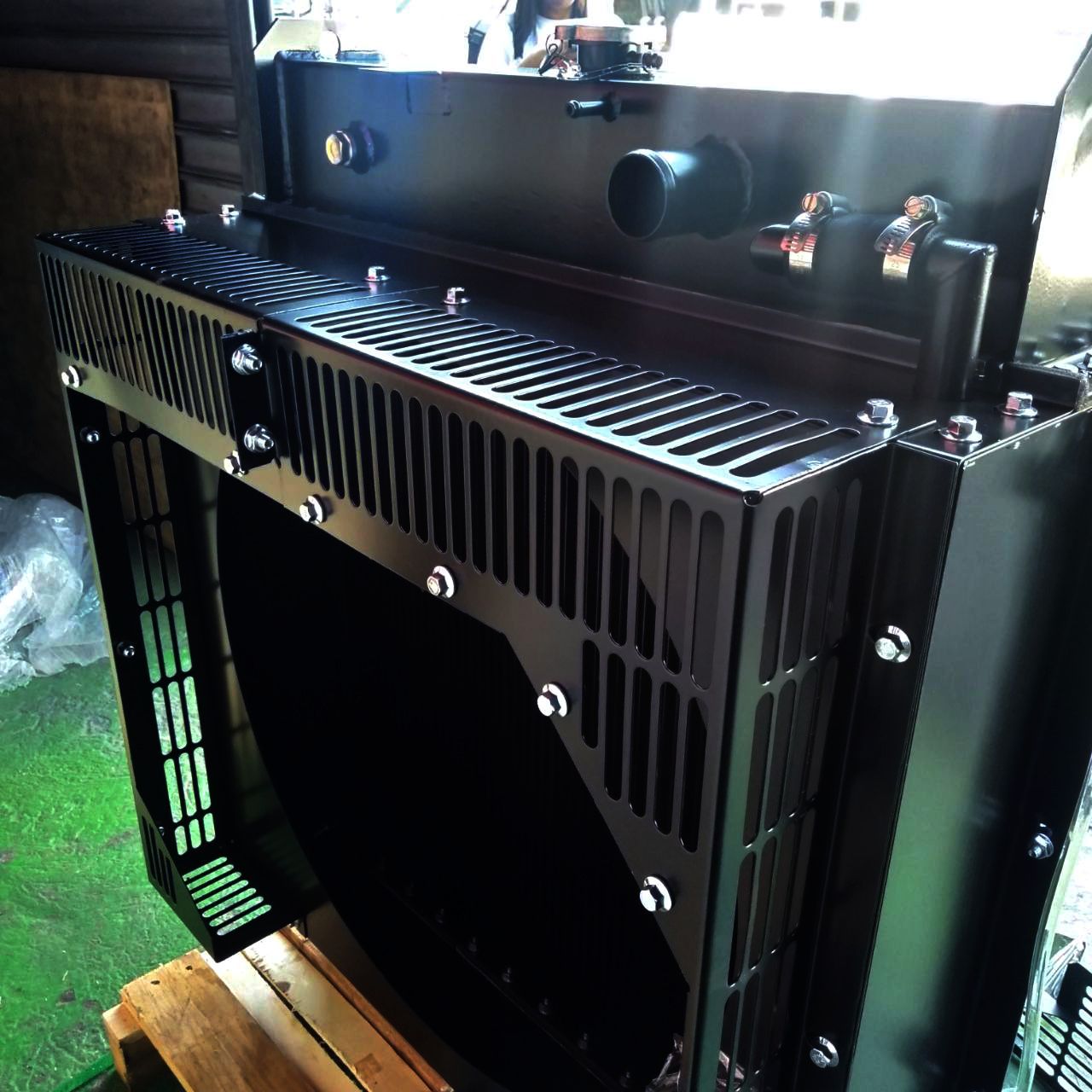 Radiator 6BT-LQ-S005