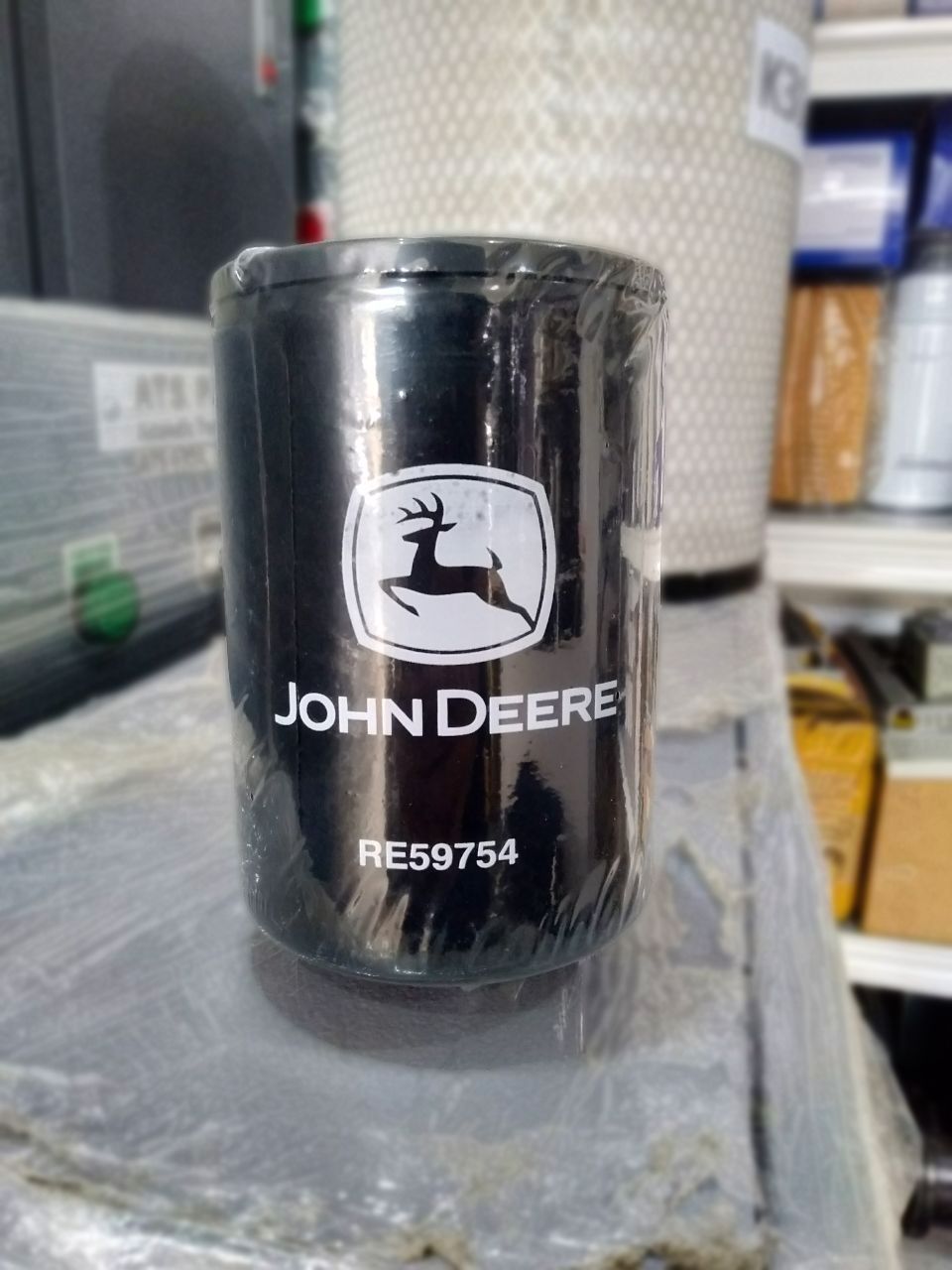 JOHN DEERE Oil Filter RE59754